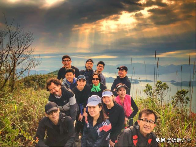 探索自然美景之旅，房产政策变革与内心宁静的追寻