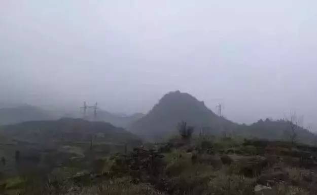 盘县飞机场最新动态揭秘，小巷中的隐藏瑰宝