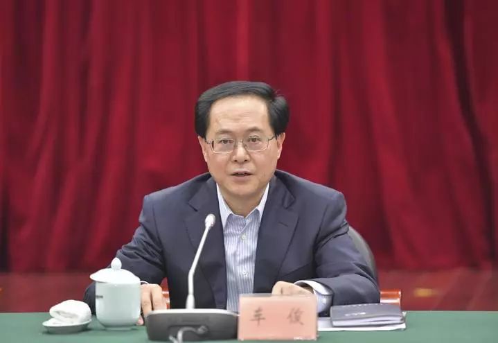 最新各省省委书记名单，变化中的领导力与自我成长的自信与成就感