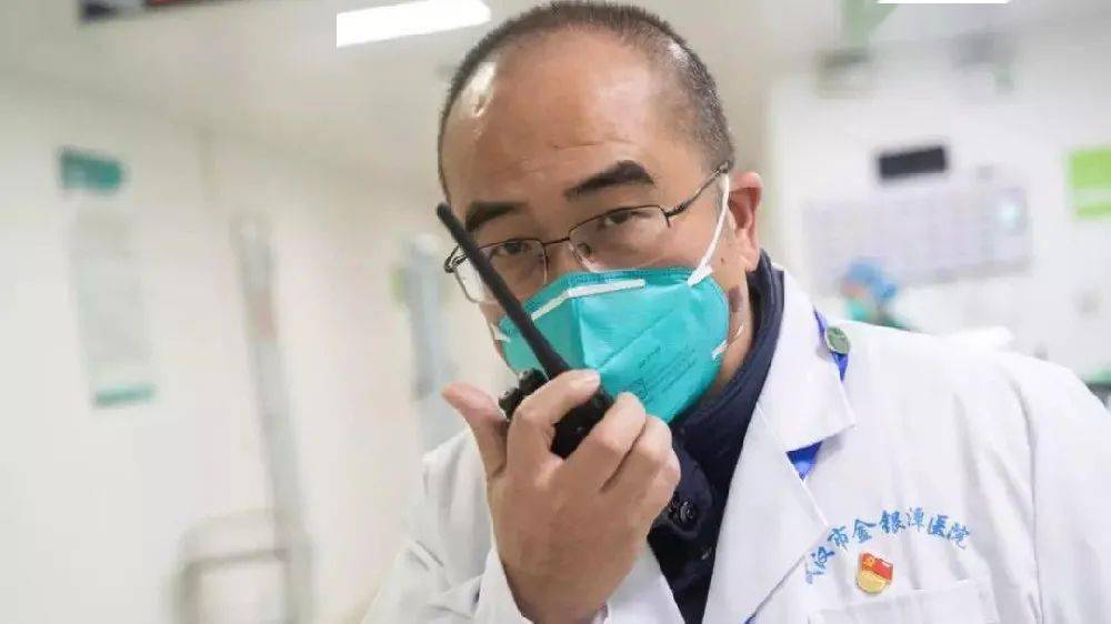 乡村小仙医华新，温情脉脉的日常医术新篇章