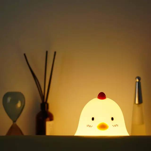 野鸡灯最轻最新款，一段温馨有趣的日常故事开启